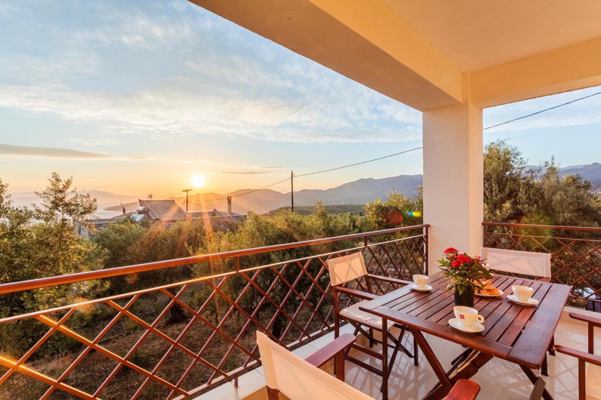 Villa Armonia, Sunset View And Relaxing Beach Vibe Proástion エクステリア 写真